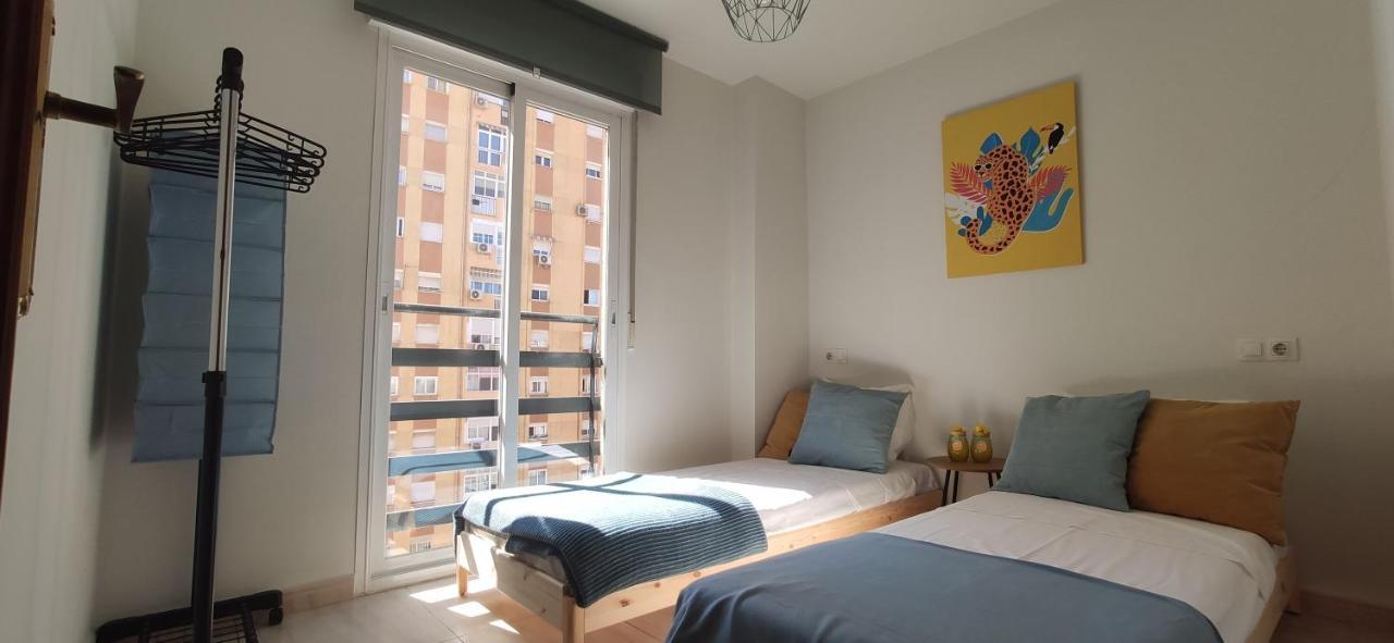 马拉加Huelin House Beach And Sun, Con Parking Y A 500 Metros De La Playa公寓 外观 照片